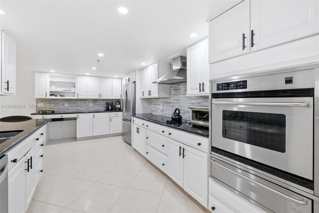 En Venta: $1,575,000 (2 camas, 2 baños, 2018 Pies cuadrados)