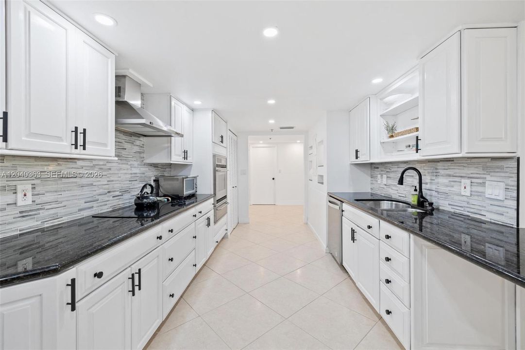 En Venta: $1,575,000 (2 camas, 2 baños, 2018 Pies cuadrados)