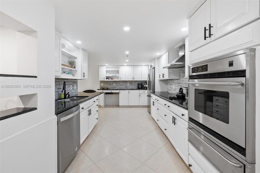 En Venta: $1,575,000 (2 camas, 2 baños, 2018 Pies cuadrados)