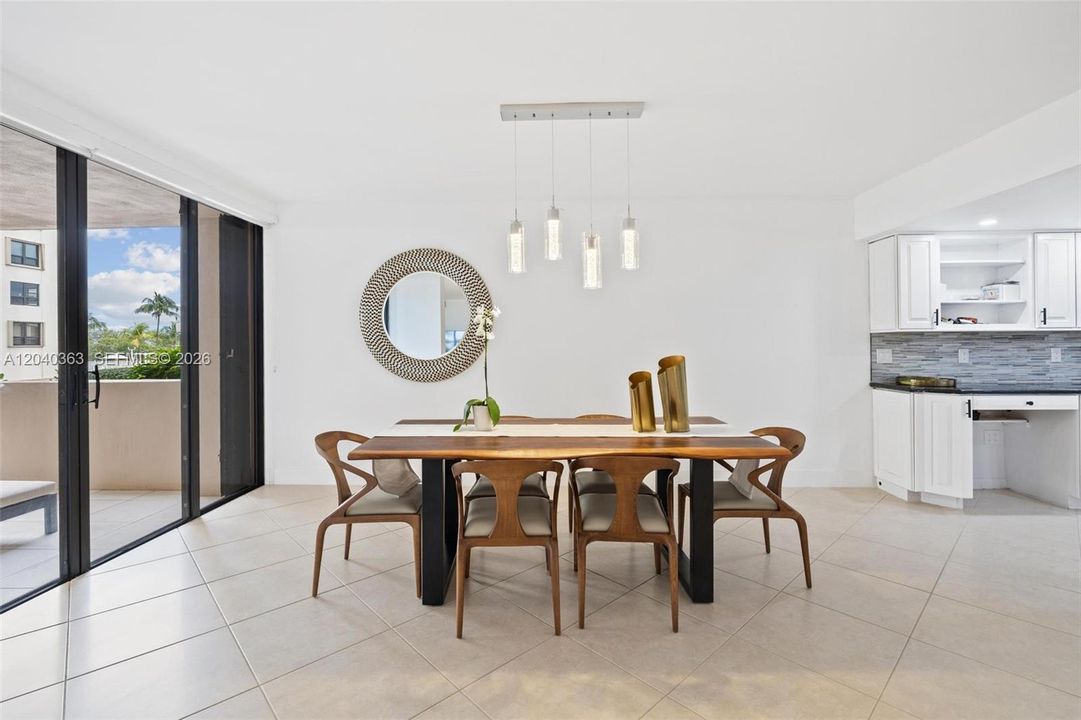 En Venta: $1,575,000 (2 camas, 2 baños, 2018 Pies cuadrados)
