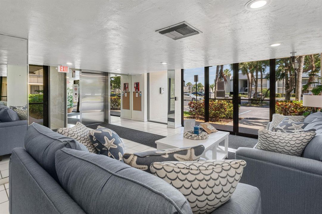 003-1605SouthUSHighway1-M1206-Jupiter-FL