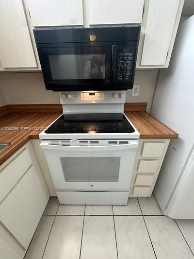 На продажу: $150,000 (1 спален, 1 ванн, 621 Квадратных фут)