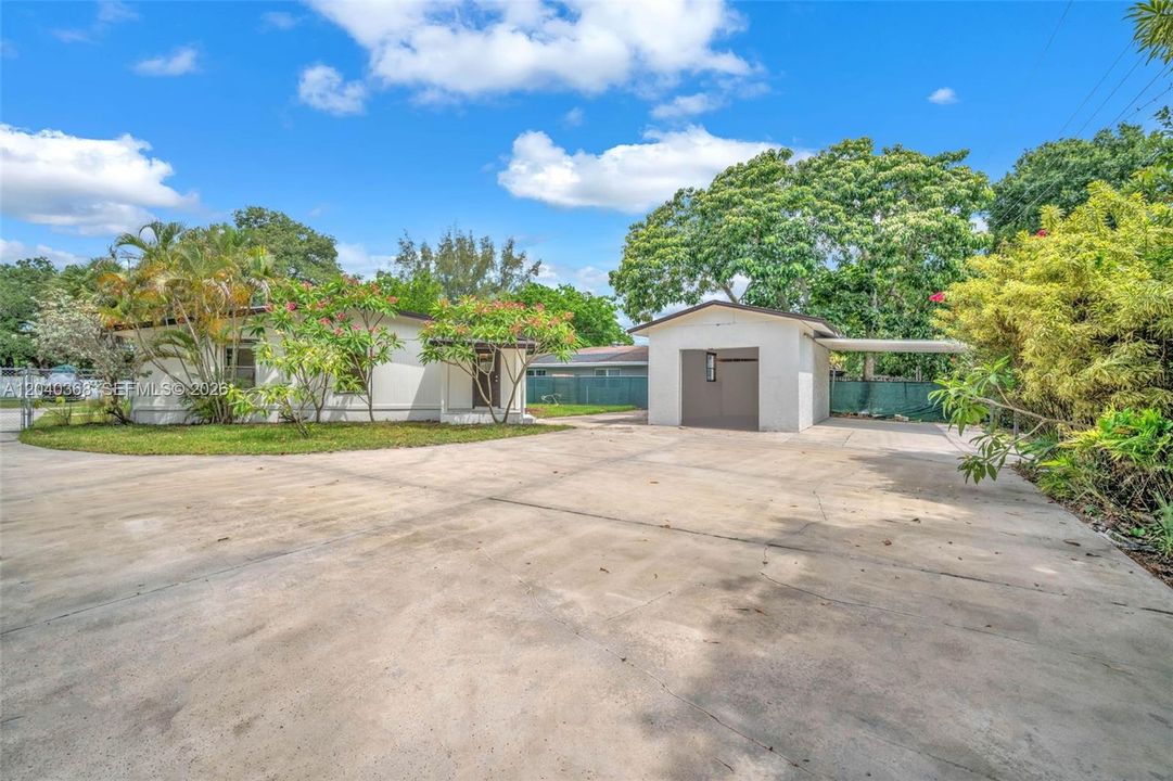 На продажу: $649,000 (3 спален, 2 ванн, 1710 Квадратных фут)