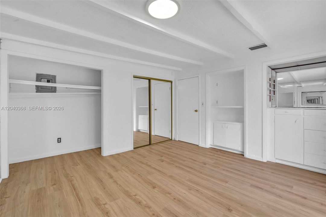 На продажу: $649,000 (3 спален, 2 ванн, 1710 Квадратных фут)