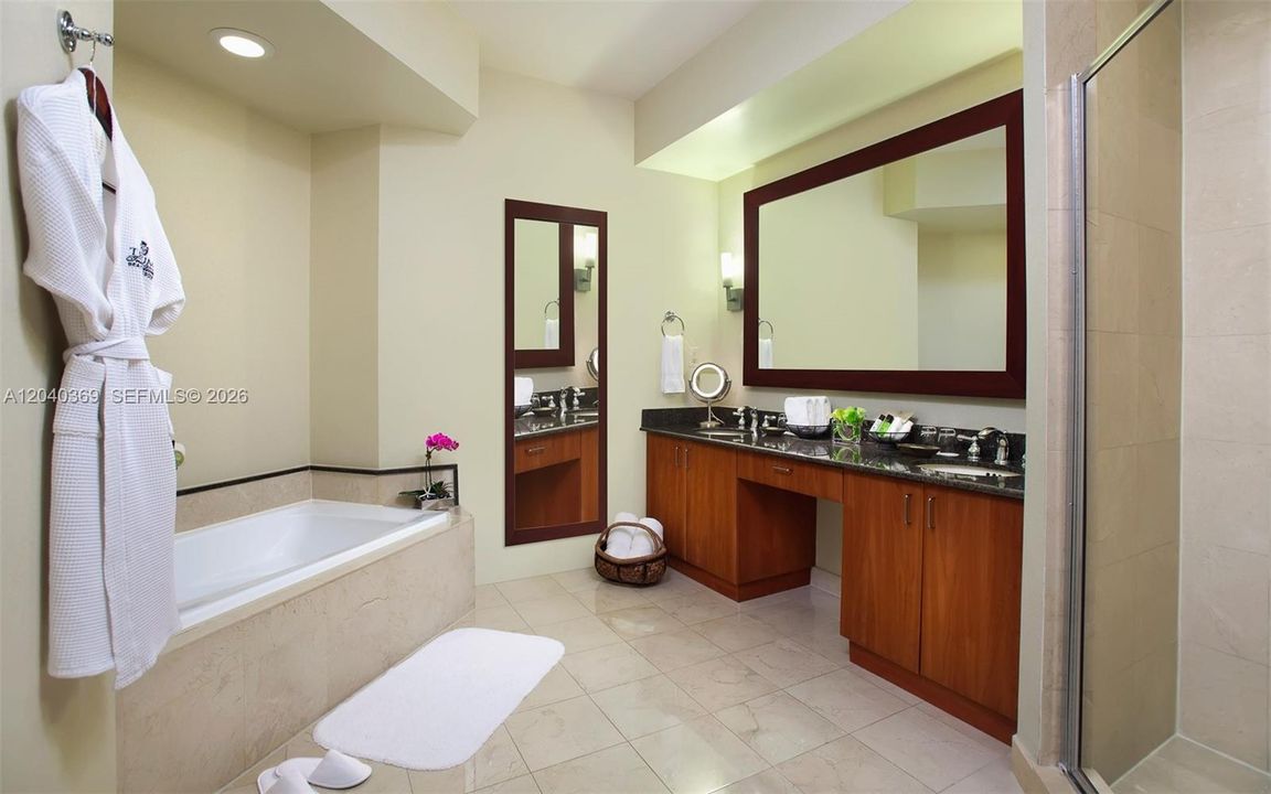 En Venta: $310,000 (0 camas, 1 baños, 551 Pies cuadrados)