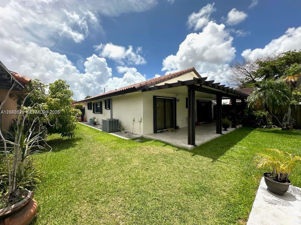 En Renta: $3,500 (3 camas, 2 baños, 1424 Pies cuadrados)