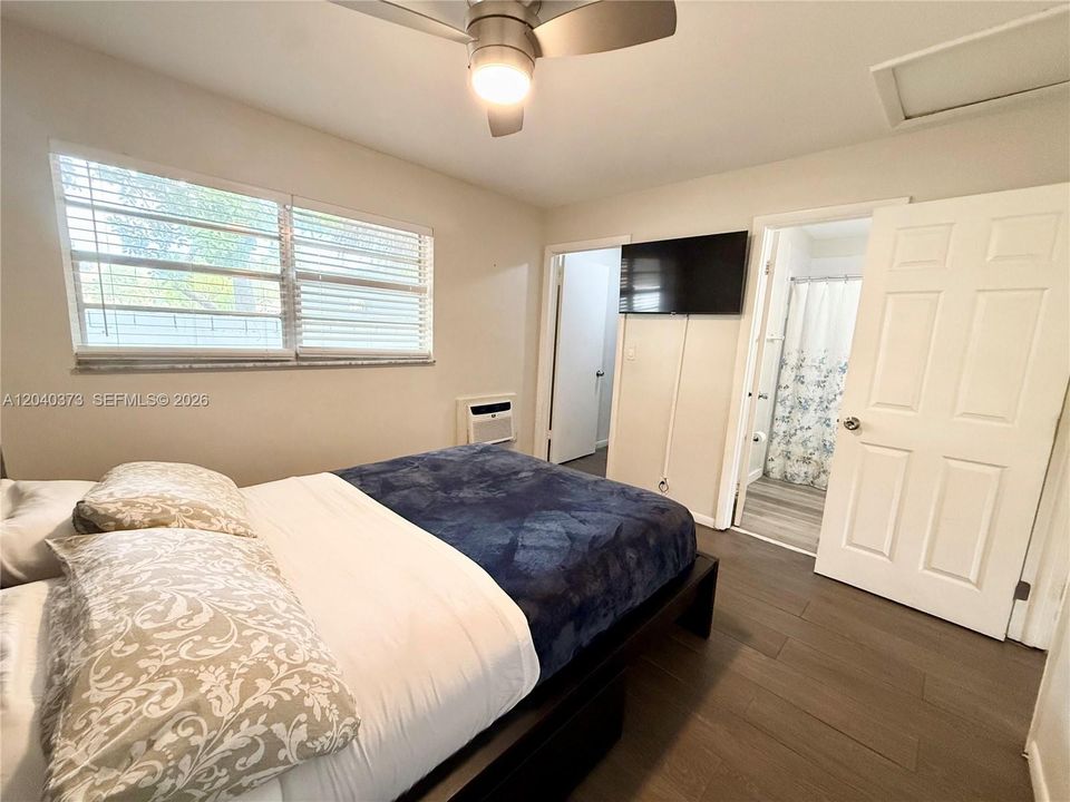 For Rent: $1,750 (1 beds, 1 baths, 600 Square Feet)
