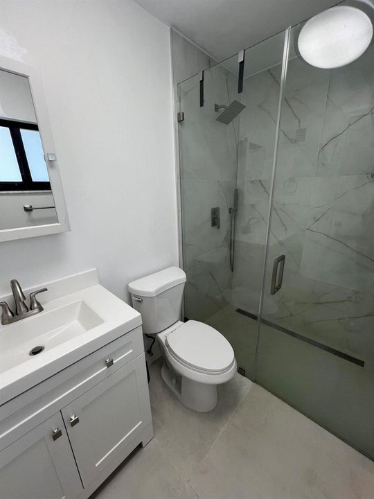8511 Primary Bath
