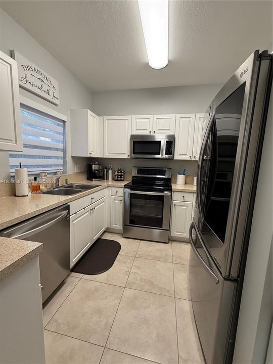 В аренду: $2,650 (3 спален, 2 ванн, 1368 Квадратных фут)