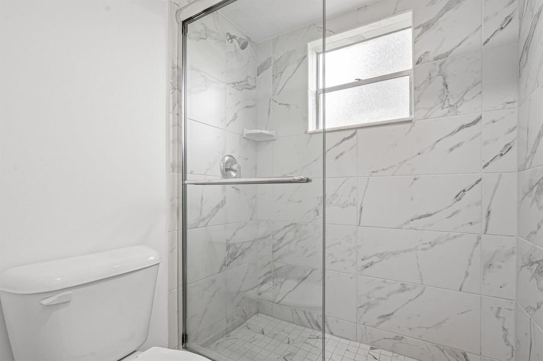 017-3090HolidaySpringsBoulevard-109-Marg
