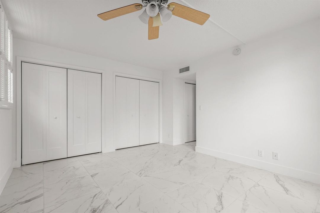 020-3090HolidaySpringsBoulevard-109-Marg