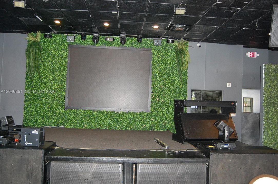 stage for performance singers actors ect