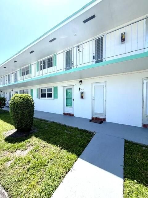 Nice curb appeal