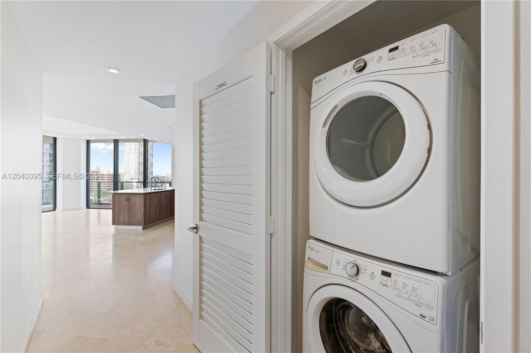 For Rent: $8,250 (3 beds, 3 baths, 1645 Square Feet)