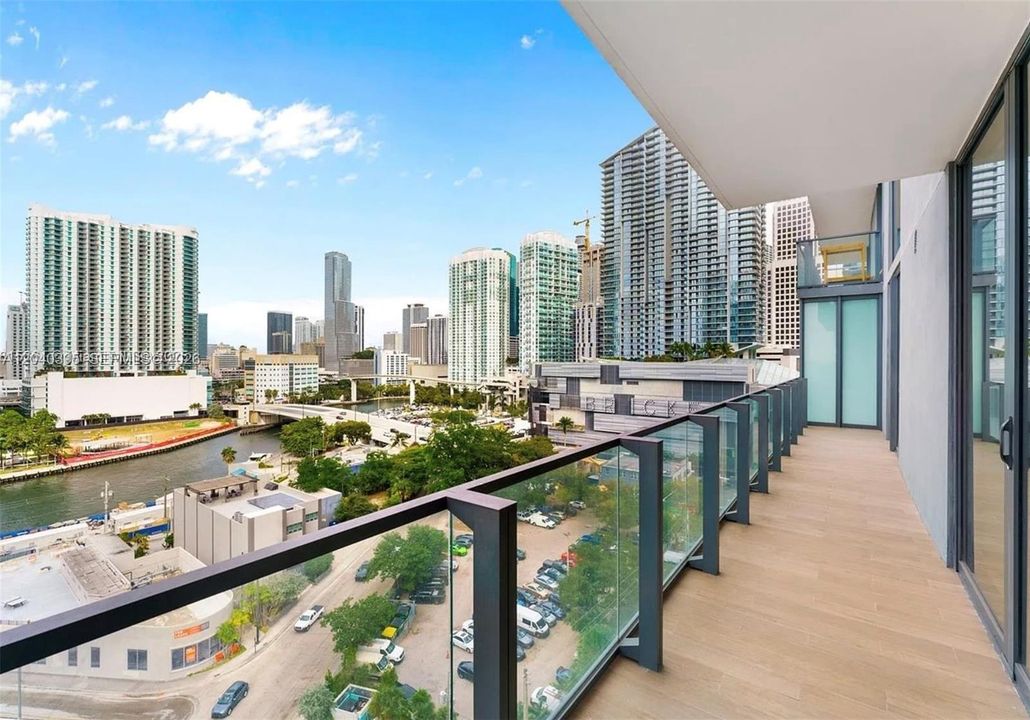 For Rent: $8,250 (3 beds, 3 baths, 1645 Square Feet)