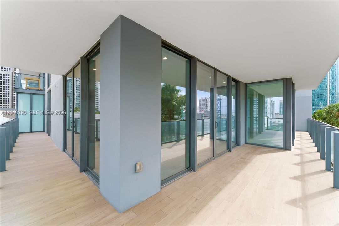 For Rent: $8,250 (3 beds, 3 baths, 1645 Square Feet)