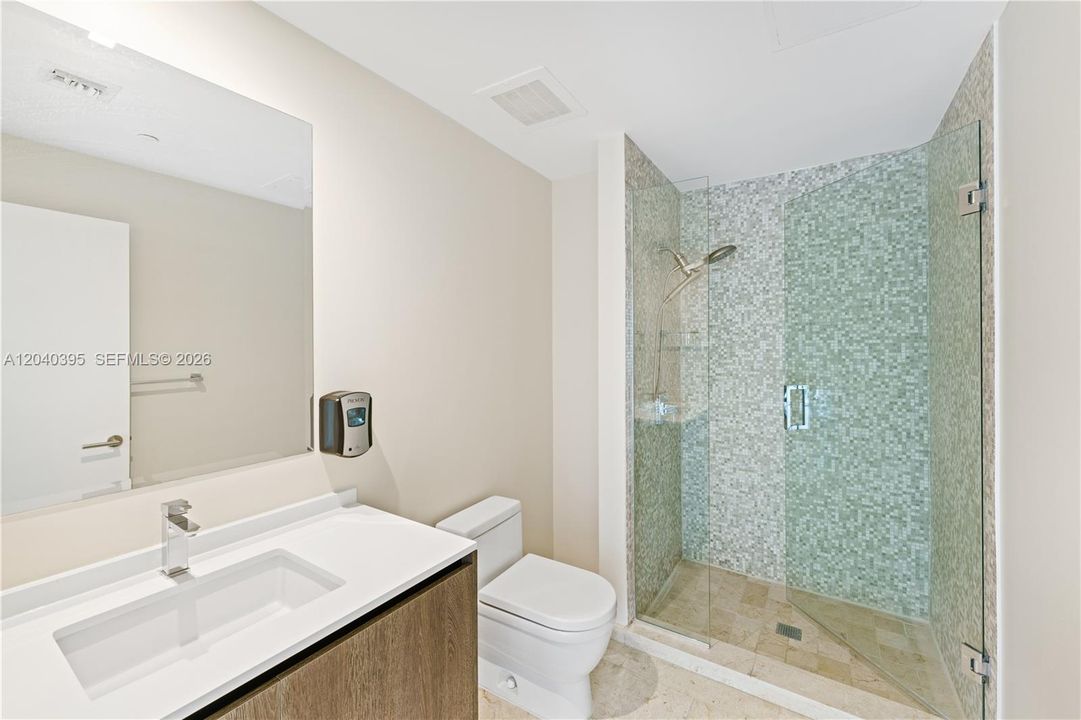 For Rent: $8,250 (3 beds, 3 baths, 1645 Square Feet)