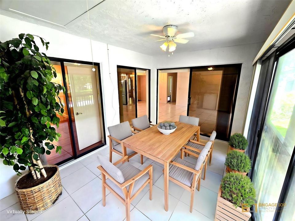 Enclosed/Screened Patio - AI Furnished
