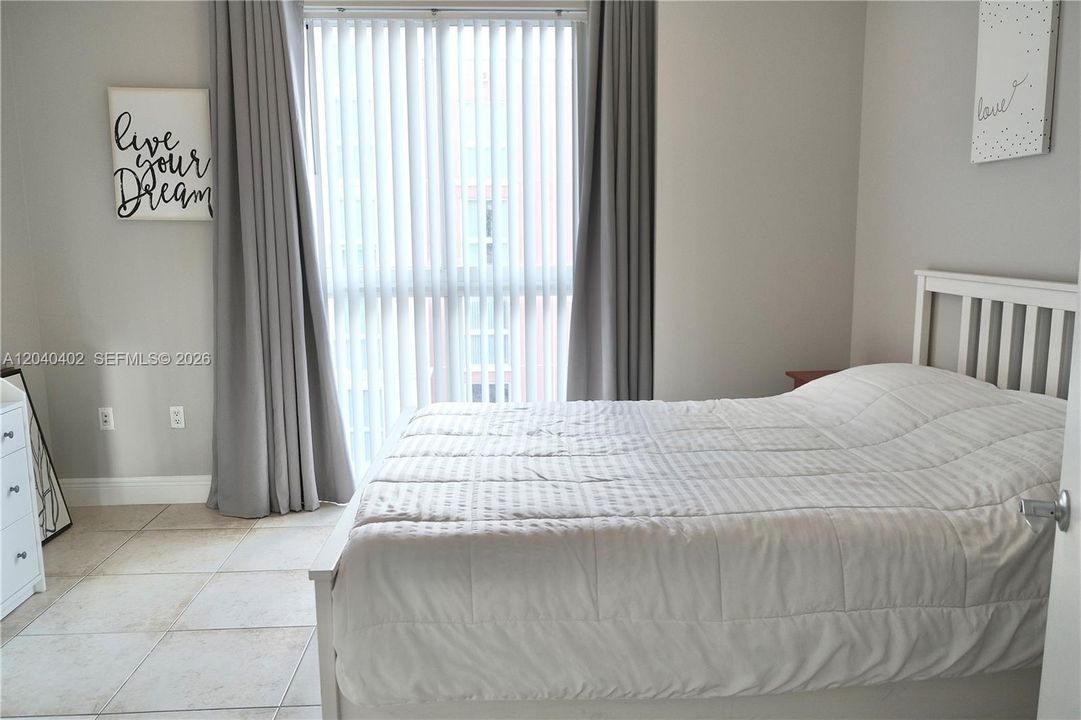 В аренду: $2,650 (1 спален, 1 ванн, 770 Квадратных фут)