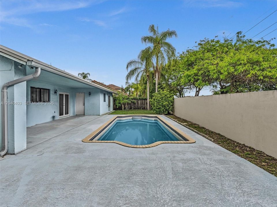 For Sale: $780,990 (3 beds, 2 baths, 2105 Square Feet)