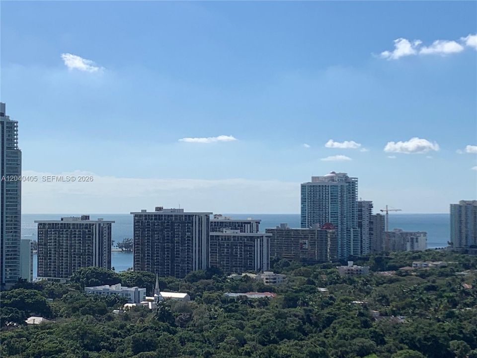 For Rent: $3,900 (2 beds, 2 baths, 1013 Square Feet)