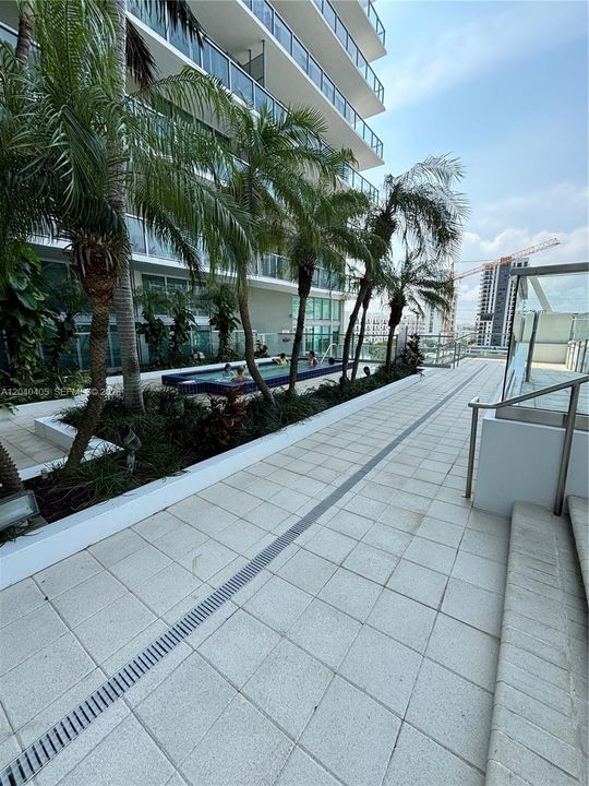 Secluded Jacuzzi area