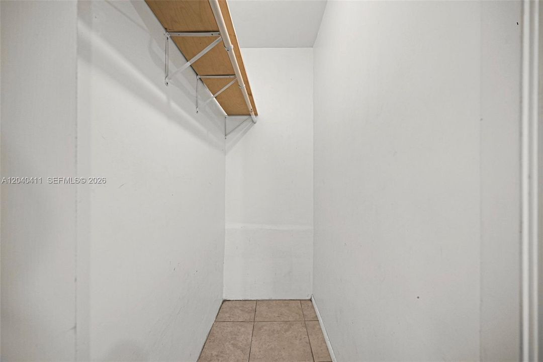 For Rent: $1,250 (1 beds, 1 baths, 0 Square Feet)