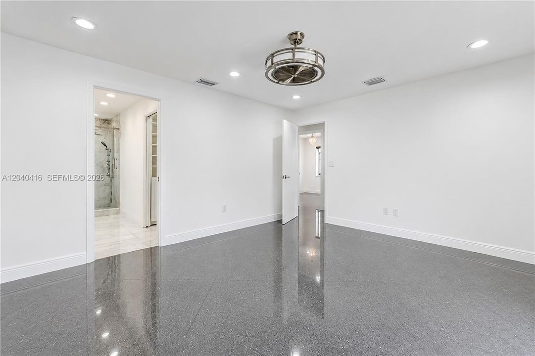 For Sale: $735,000 (4 beds, 2 baths, 1796 Square Feet)