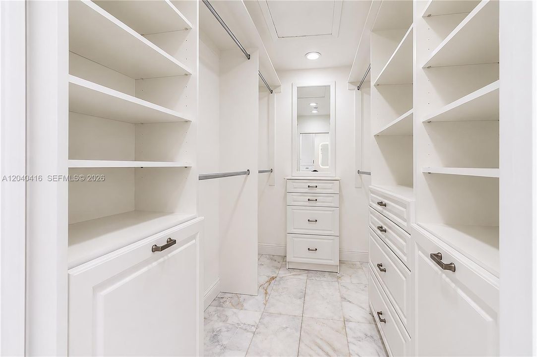 For Sale: $735,000 (4 beds, 2 baths, 1796 Square Feet)