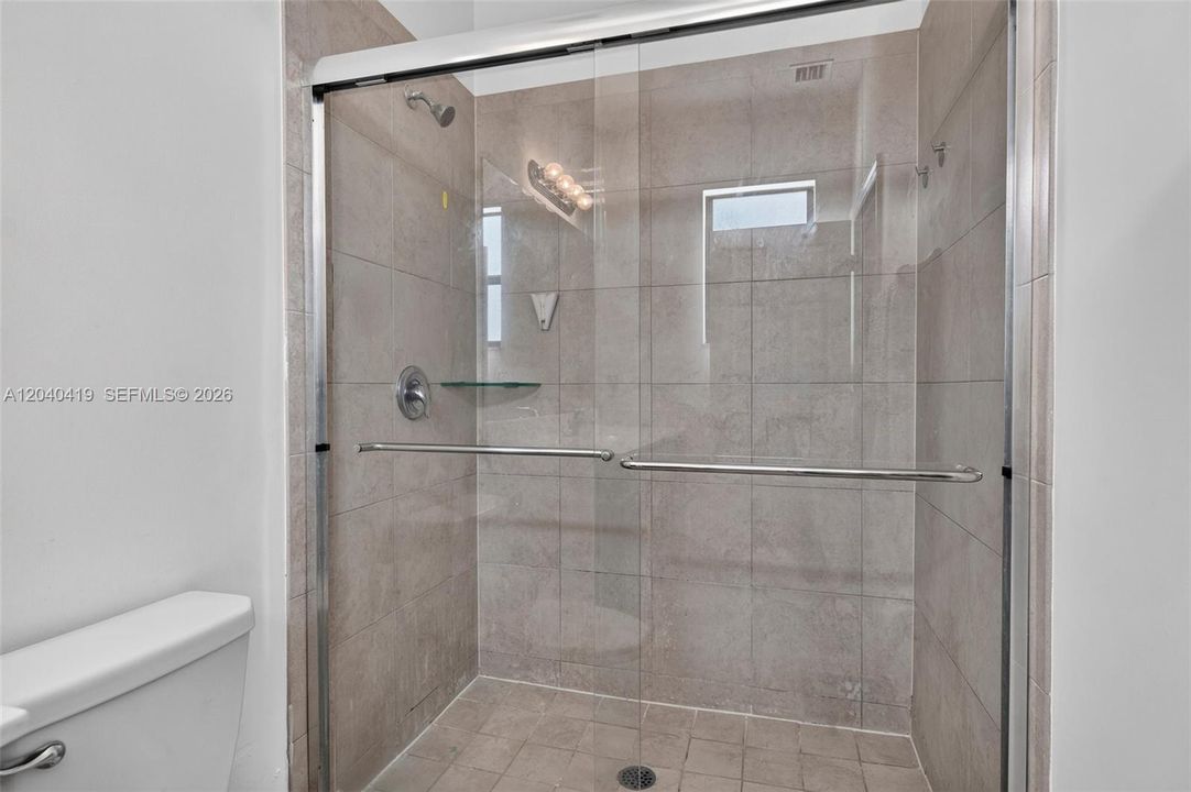 For Sale: $415,000 (3 beds, 2 baths, 1659 Square Feet)