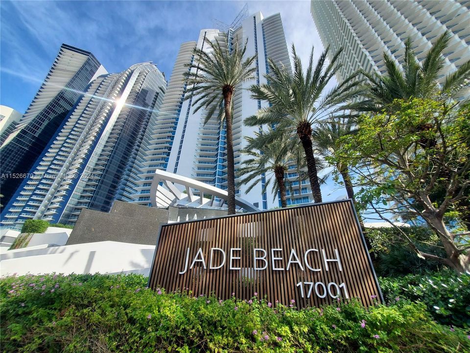 JadeBeach