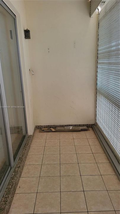 В аренду: $1,660 (1 спален, 1 ванн, 779 Квадратных фут)