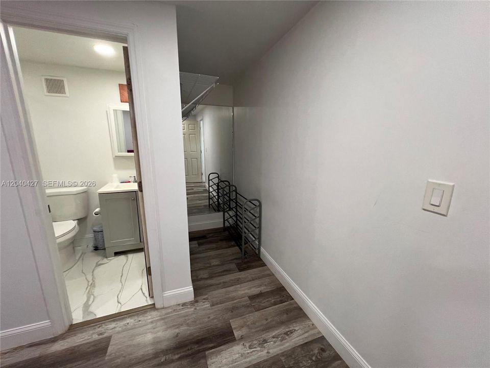 En Venta: $490,000 (3 camas, 2 baños, 1250 Pies cuadrados)