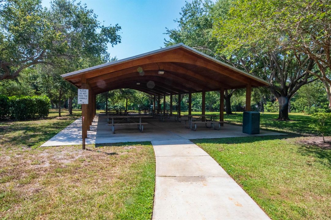 4401 Water Oak Ct-40