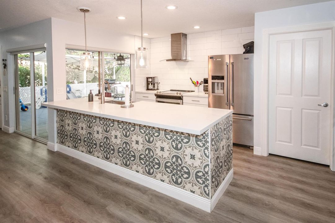4204 Water Oak Court-2