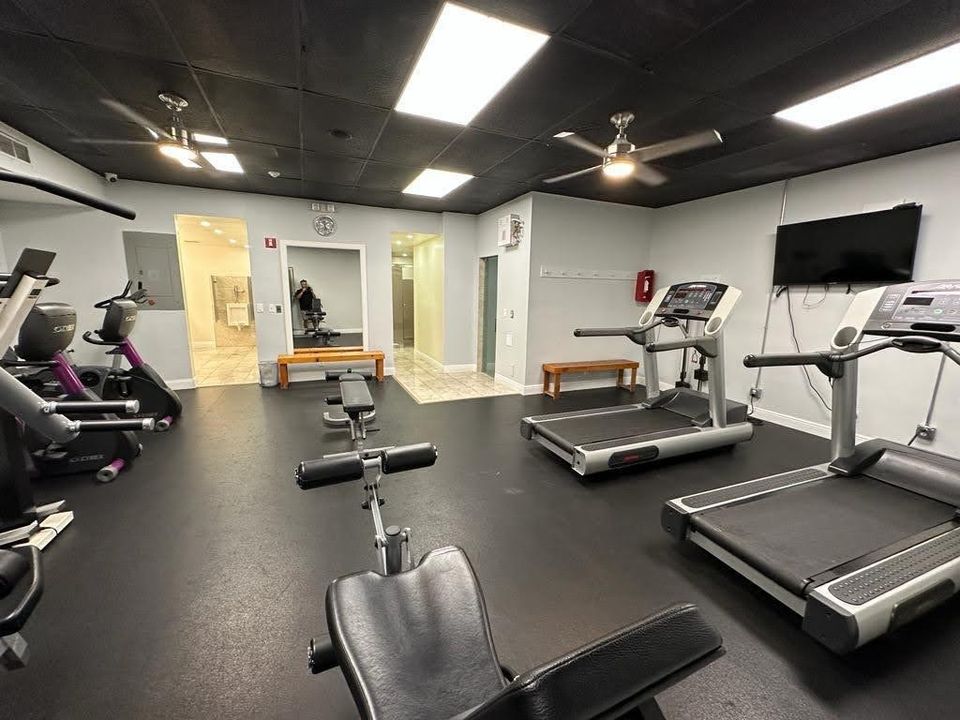 GYM