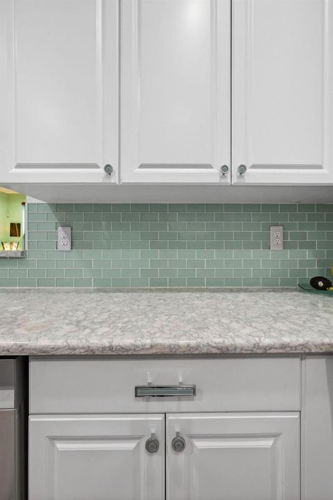New Countertops with New Backsplash