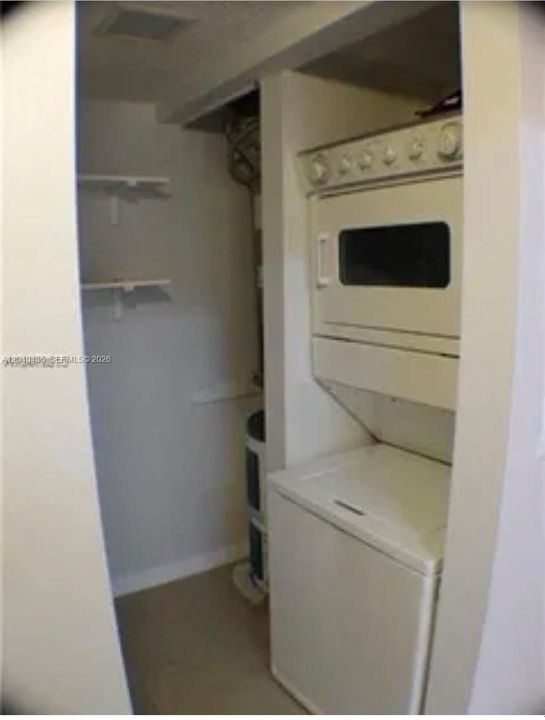 En Renta: $2,600 (2 camas, 2 baños, 1280 Pies cuadrados)