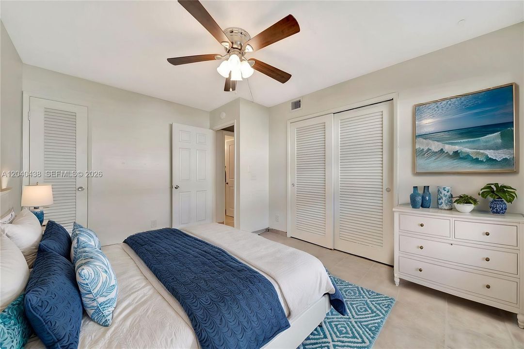 2nd Bedroom / VIRTUALLY STAGED