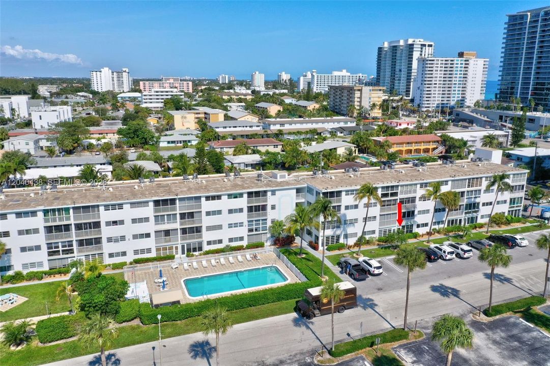 En Venta: $309,900 (2 camas, 2 baños, 1100 Pies cuadrados)