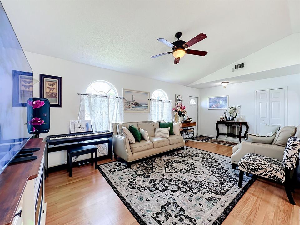 985 Canton Street NW-29