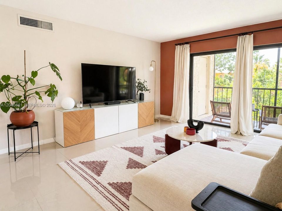 En Venta: $334,900 (2 camas, 2 baños, 1231 Pies cuadrados)