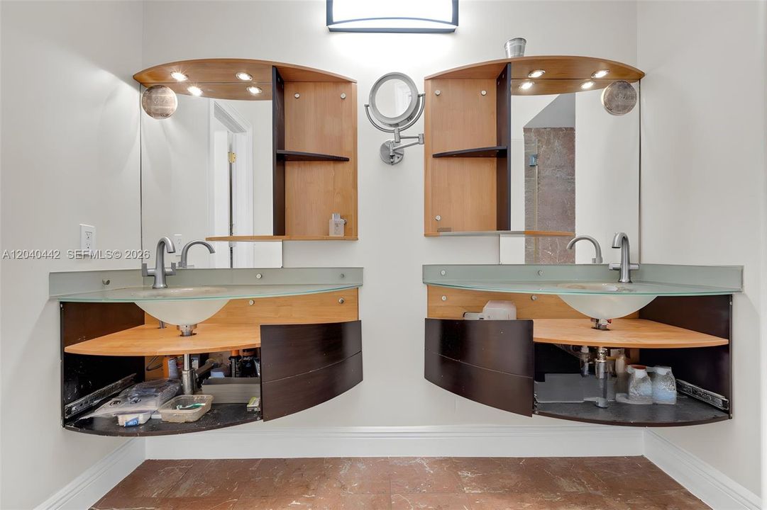 Recently Sold: $649,990 (3 beds, 2 baths, 1444 Square Feet)
