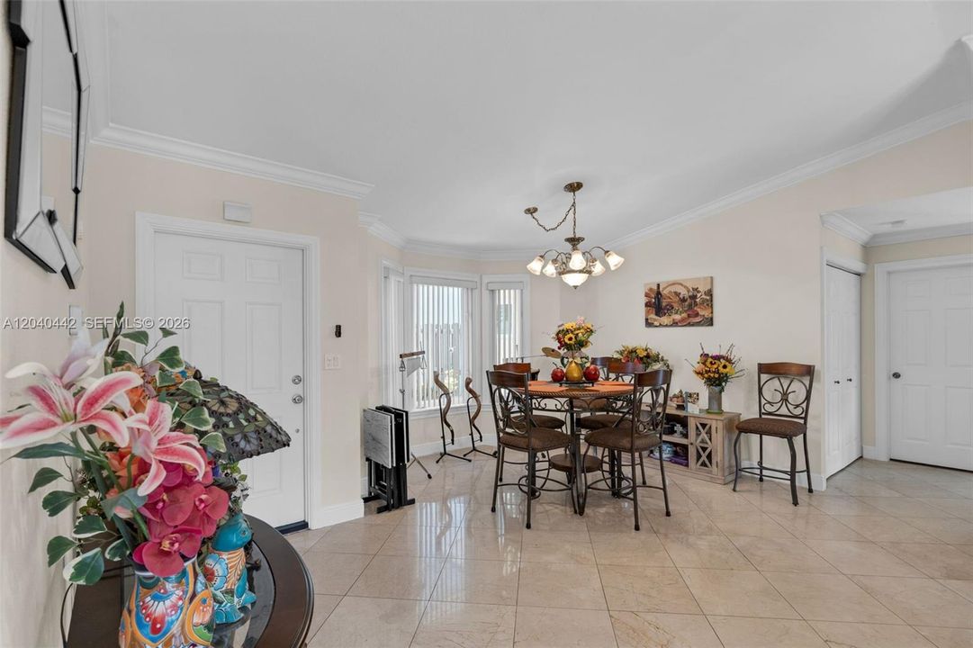 Recently Sold: $649,990 (3 beds, 2 baths, 1444 Square Feet)
