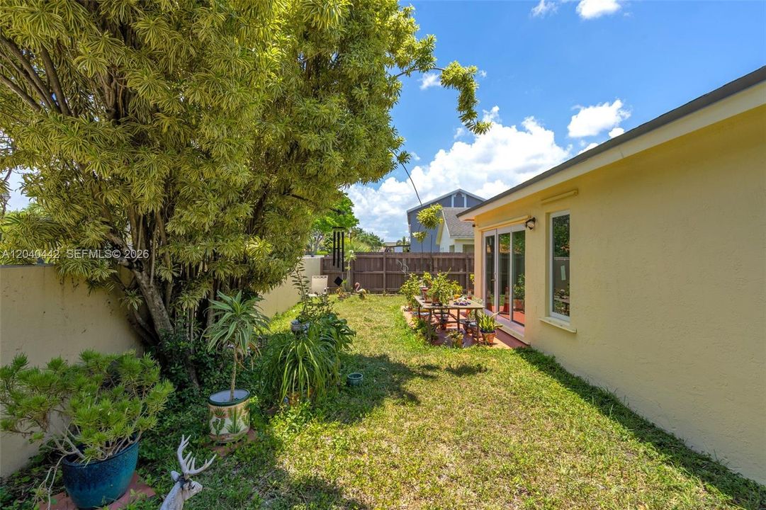 Recently Sold: $649,990 (3 beds, 2 baths, 1444 Square Feet)
