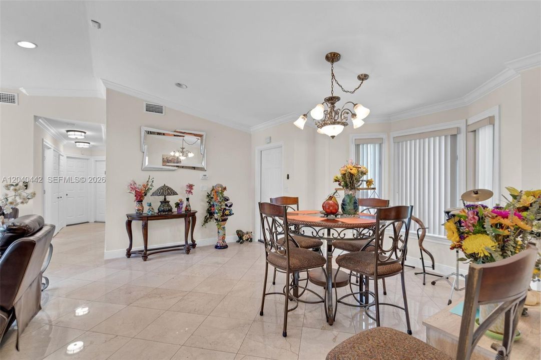 Recently Sold: $649,990 (3 beds, 2 baths, 1444 Square Feet)