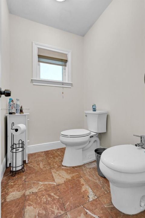 Recently Sold: $649,990 (3 beds, 2 baths, 1444 Square Feet)