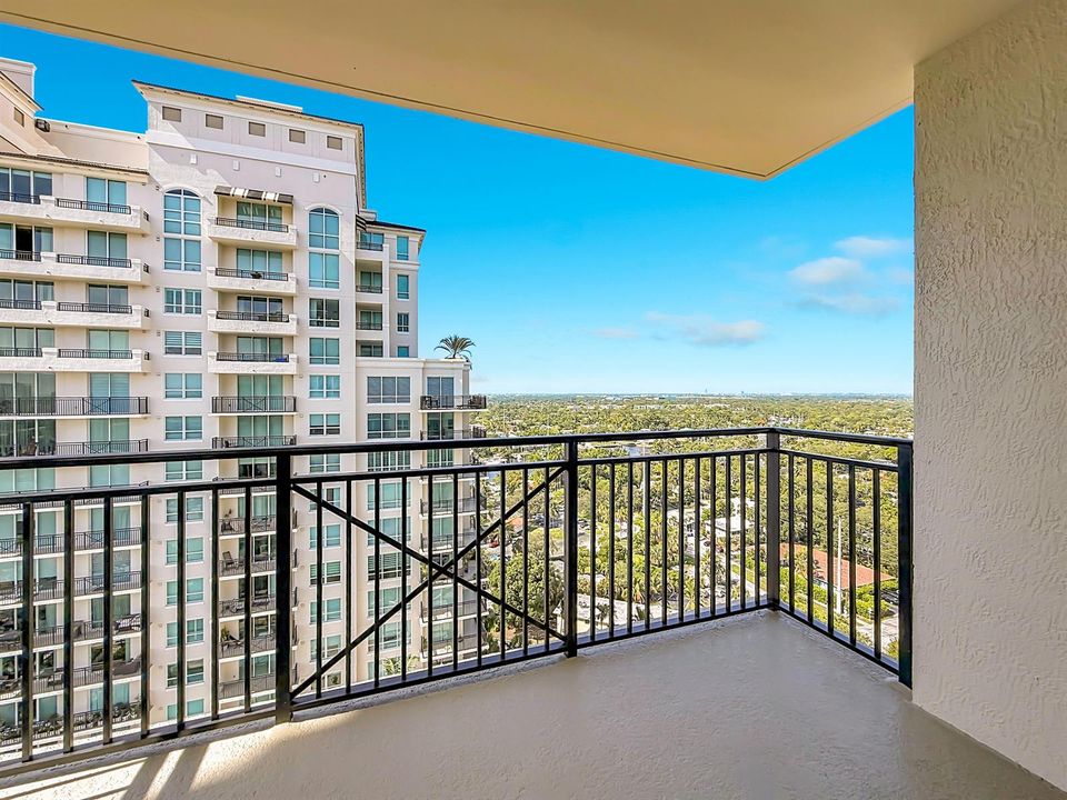 610 W Las Olas Boulevard #1819-69