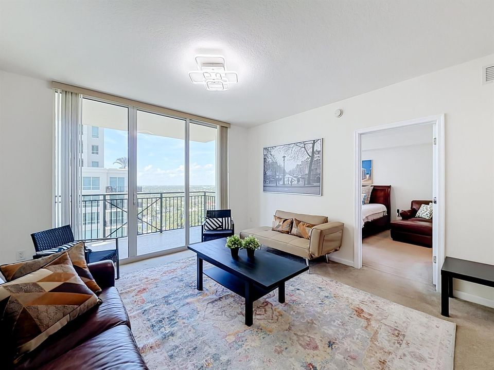 610 W Las Olas Boulevard #1819-29