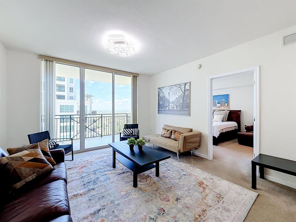 610 W Las Olas Boulevard #1819-30